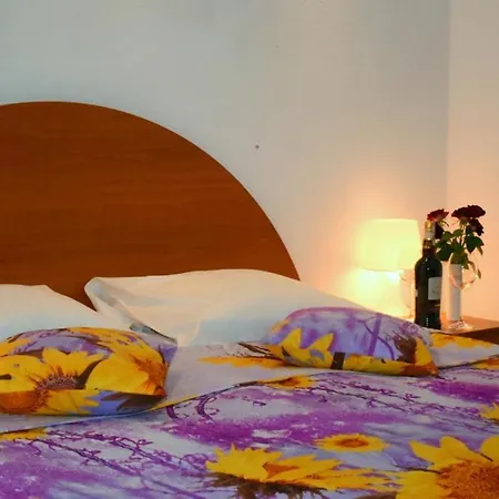 Ξενοδοχείο με διαμερίσματα Corum